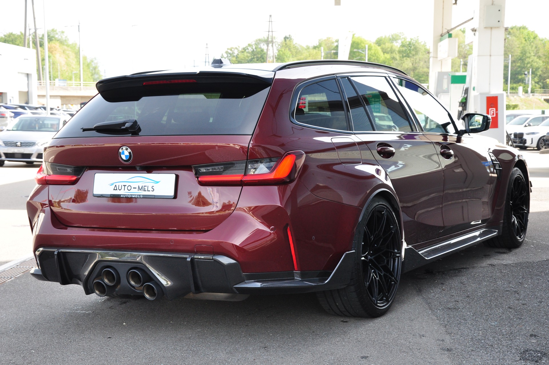 BMW M3 Touring xDrive Competition M-image-8