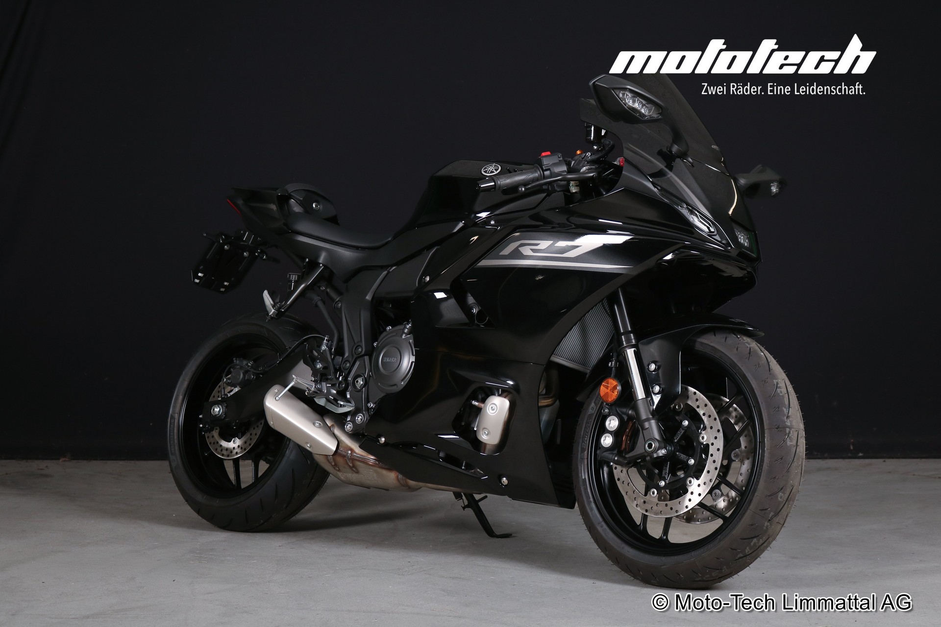 YAMAHA YZF-R7 BLACK EDITION (35kW)-image-0