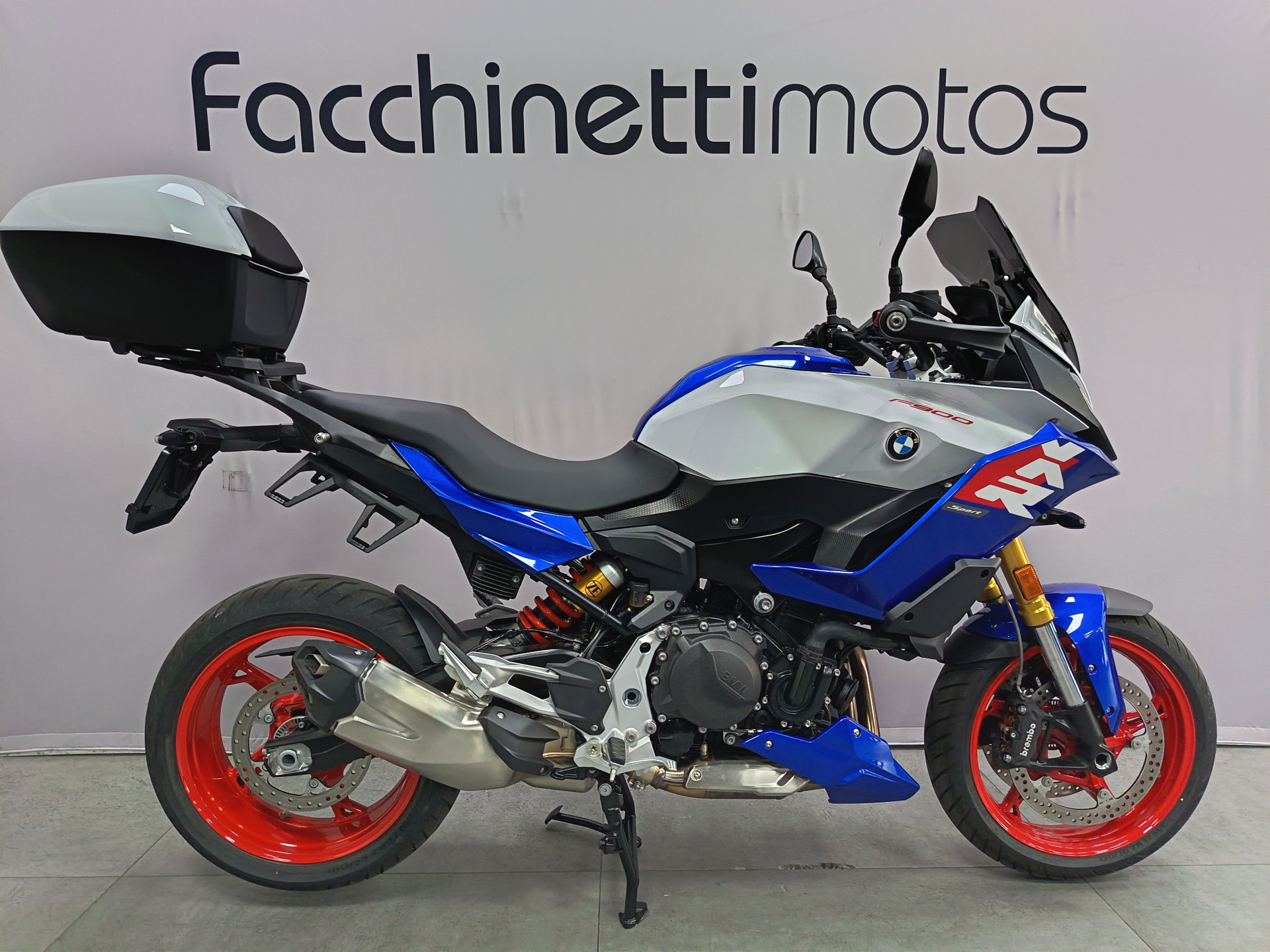 BMW F 900 XR A2 Sport *** Garantie 05.2031 ***-image-0