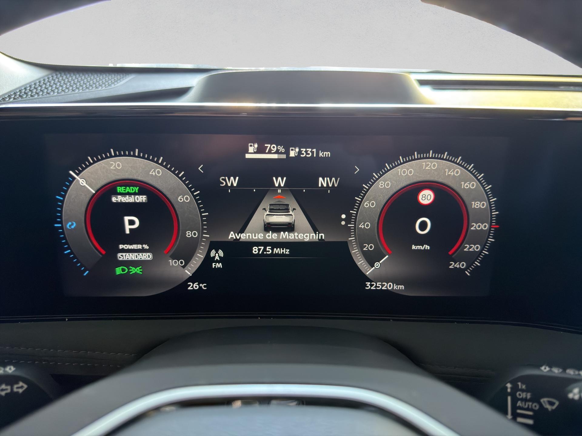 NISSAN Ariya 87 kWh e-4orce Evolve Allrad-image-10