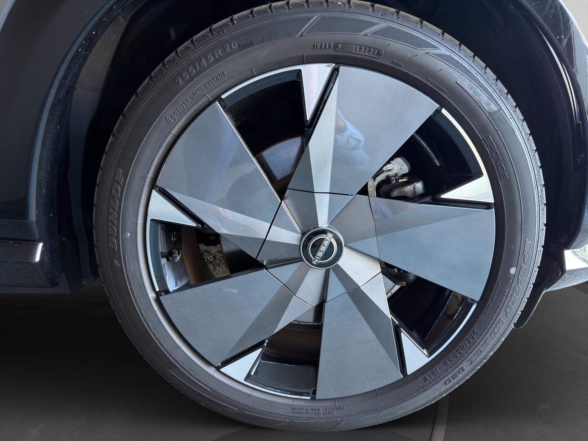 NISSAN Ariya 87 kWh e-4orce Evolve Allrad-image-17