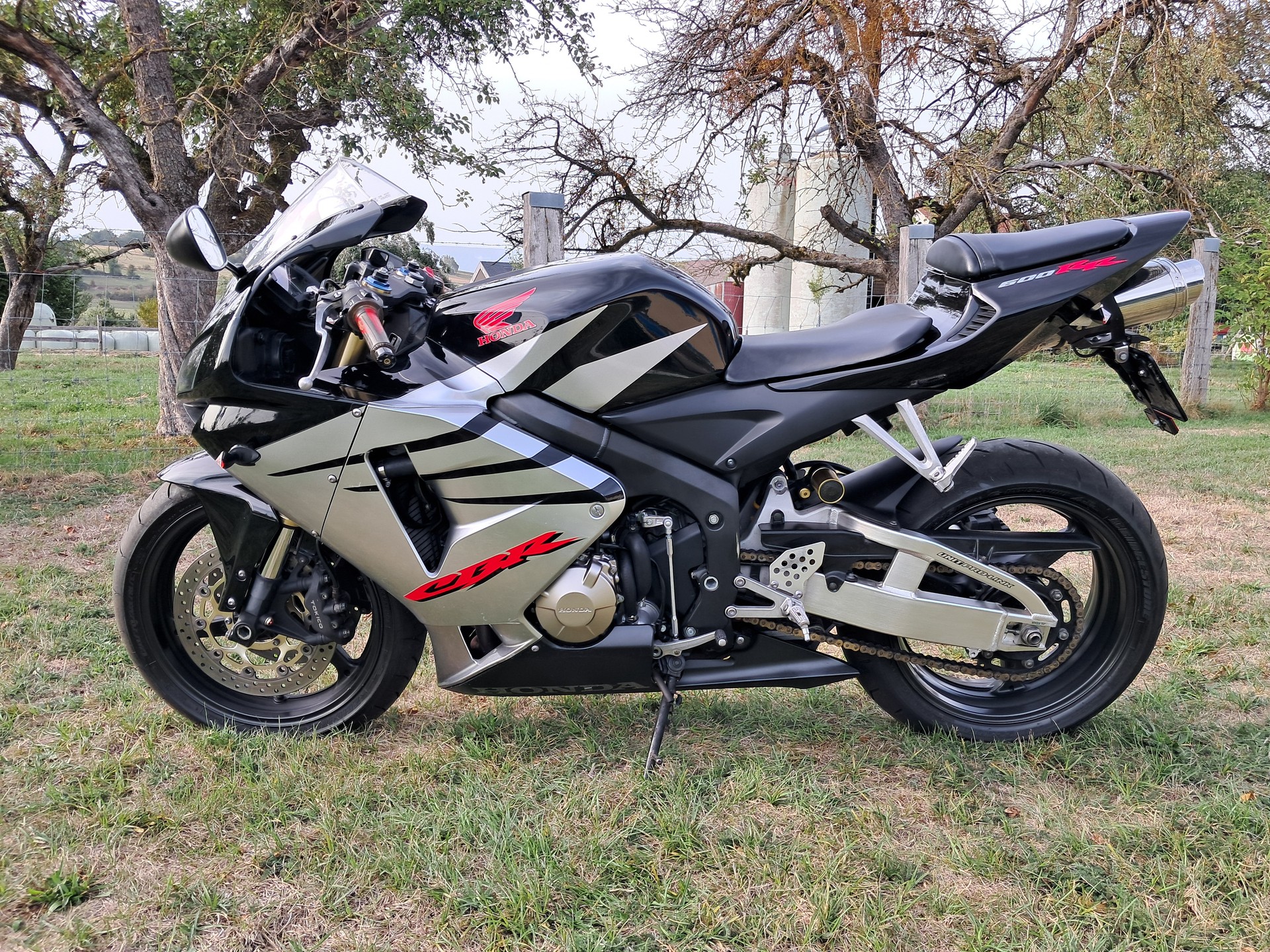 HONDA CBR 600 RR-image-0