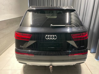 AUDI Q7 3.0 TDI quattro tiptronic S-line 7 Pl (39)-image-26