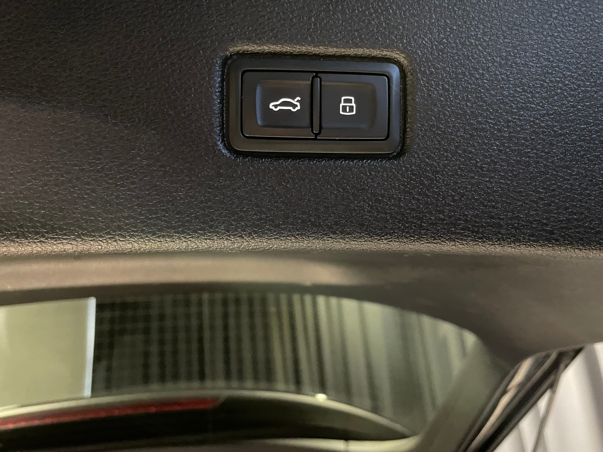 AUDI Q7 3.0 TDI quattro tiptronic S-line 7 Pl (39)-image-23