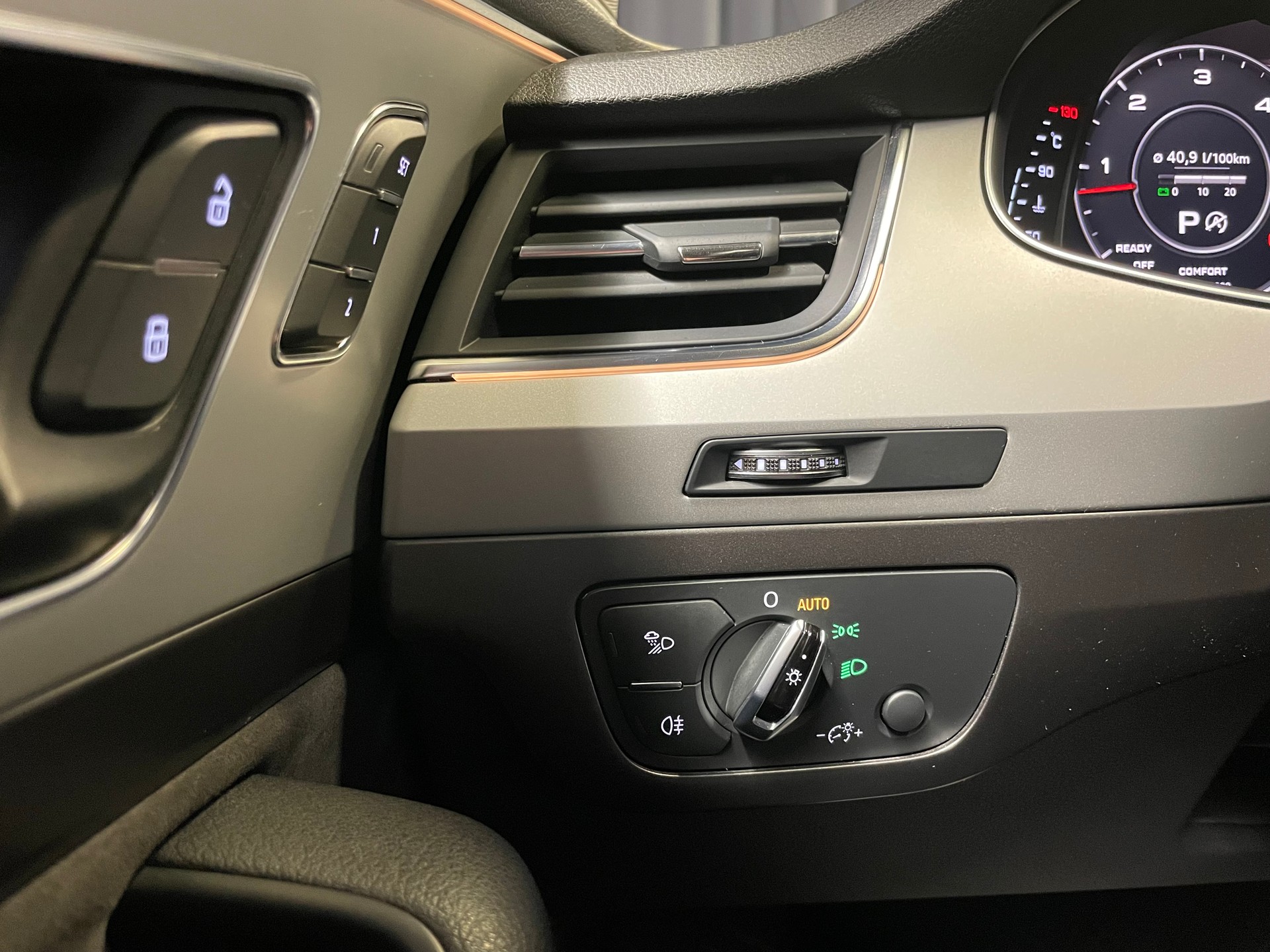 AUDI Q7 3.0 TDI quattro tiptronic S-line 7 Pl (39)-image-21