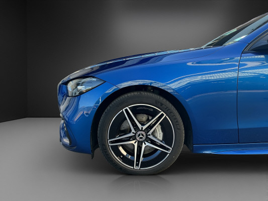 MERCEDES-BENZ C 300e 4 Matic-image-12