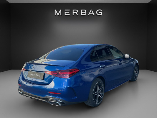 MERCEDES-BENZ C 300e 4 Matic-image-3
