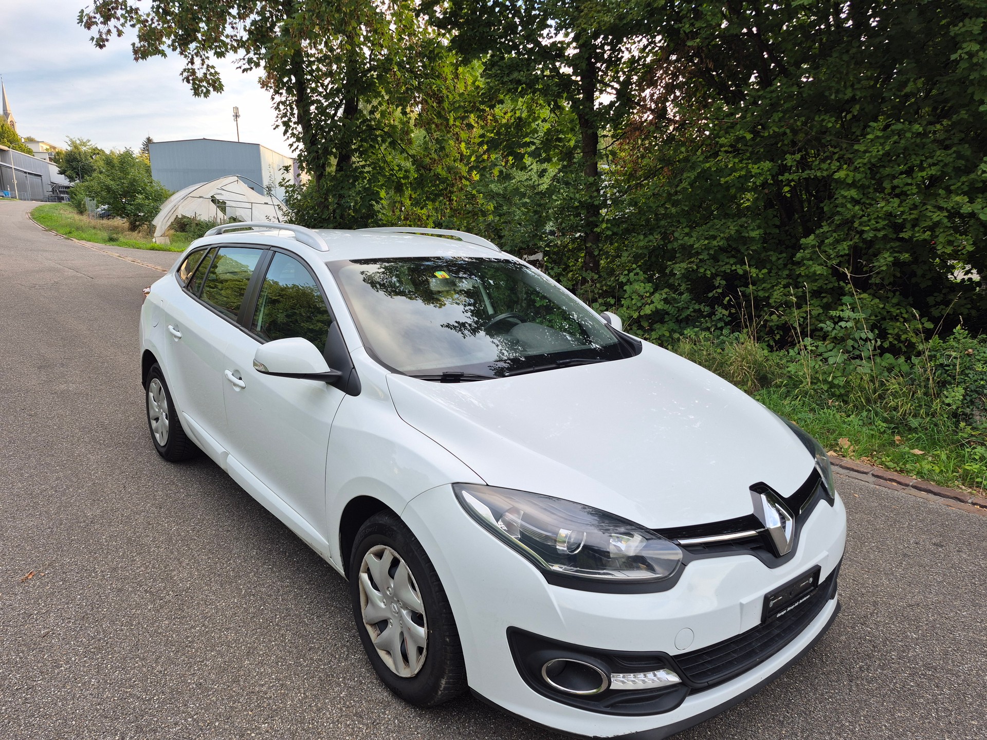 RENAULT Mégane Grandtour 1.5 dCi Bose EDC-image-2