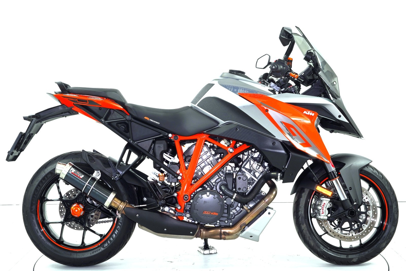 KTM 1290 Super Duke GT ABS-image-3