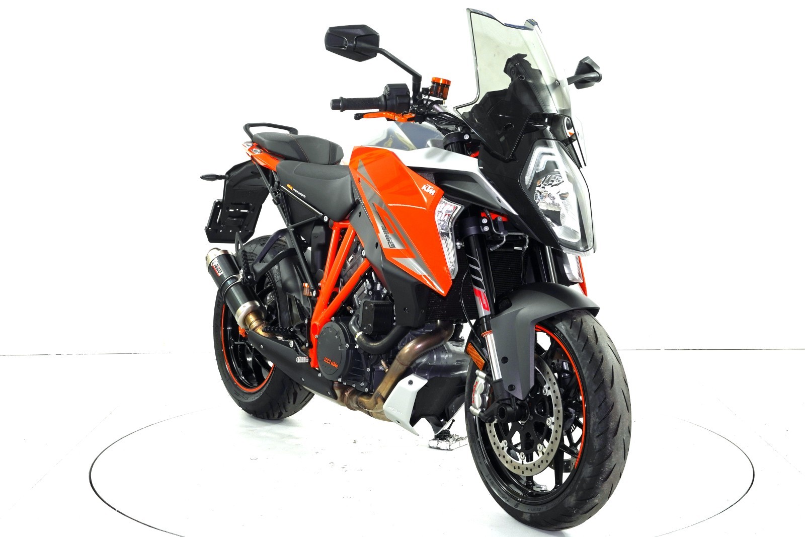 KTM 1290 Super Duke GT ABS-image-1