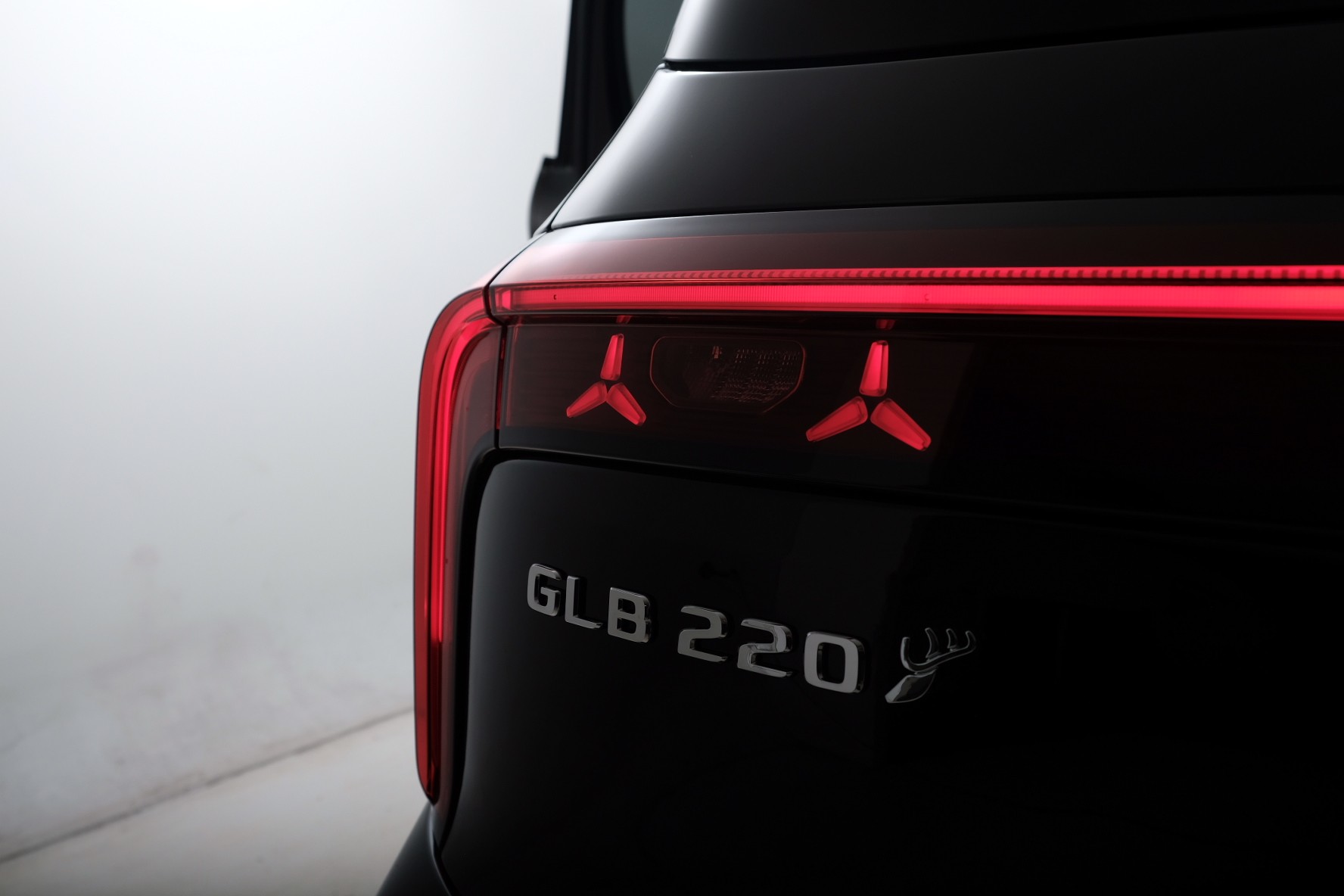 MERCEDES-BENZ GLB 220 4matic X248 Me.-Fzg. / Demo-image-5
