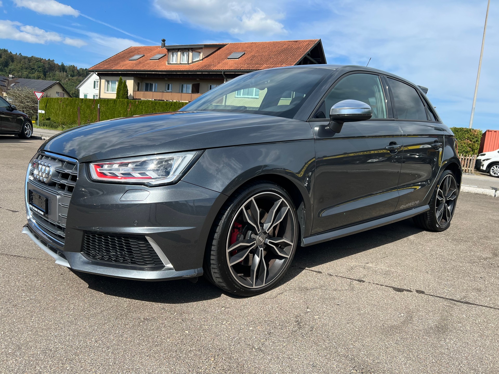 AUDI S1 Sportback 2.0 TFSI quattro Spezial