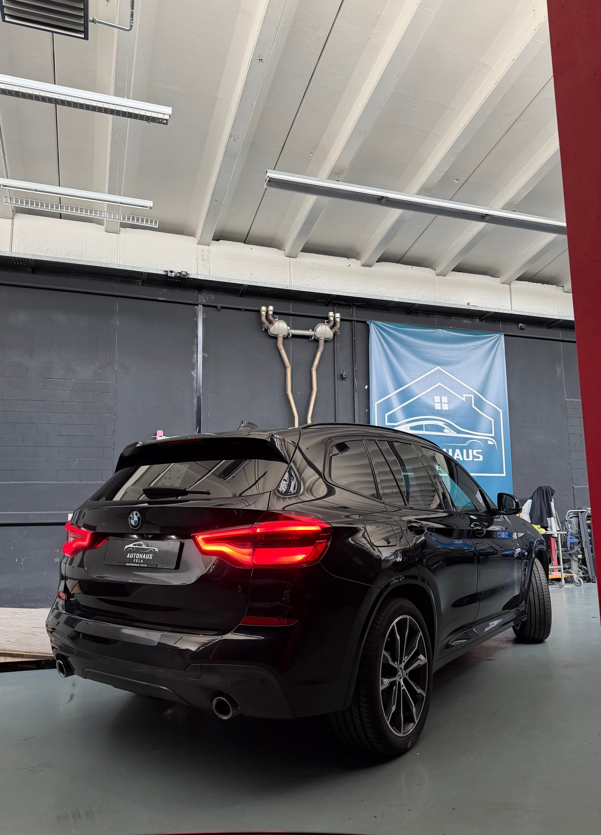 BMW X3 xDrive 30i M Sport Steptronic-showroom-element-1
