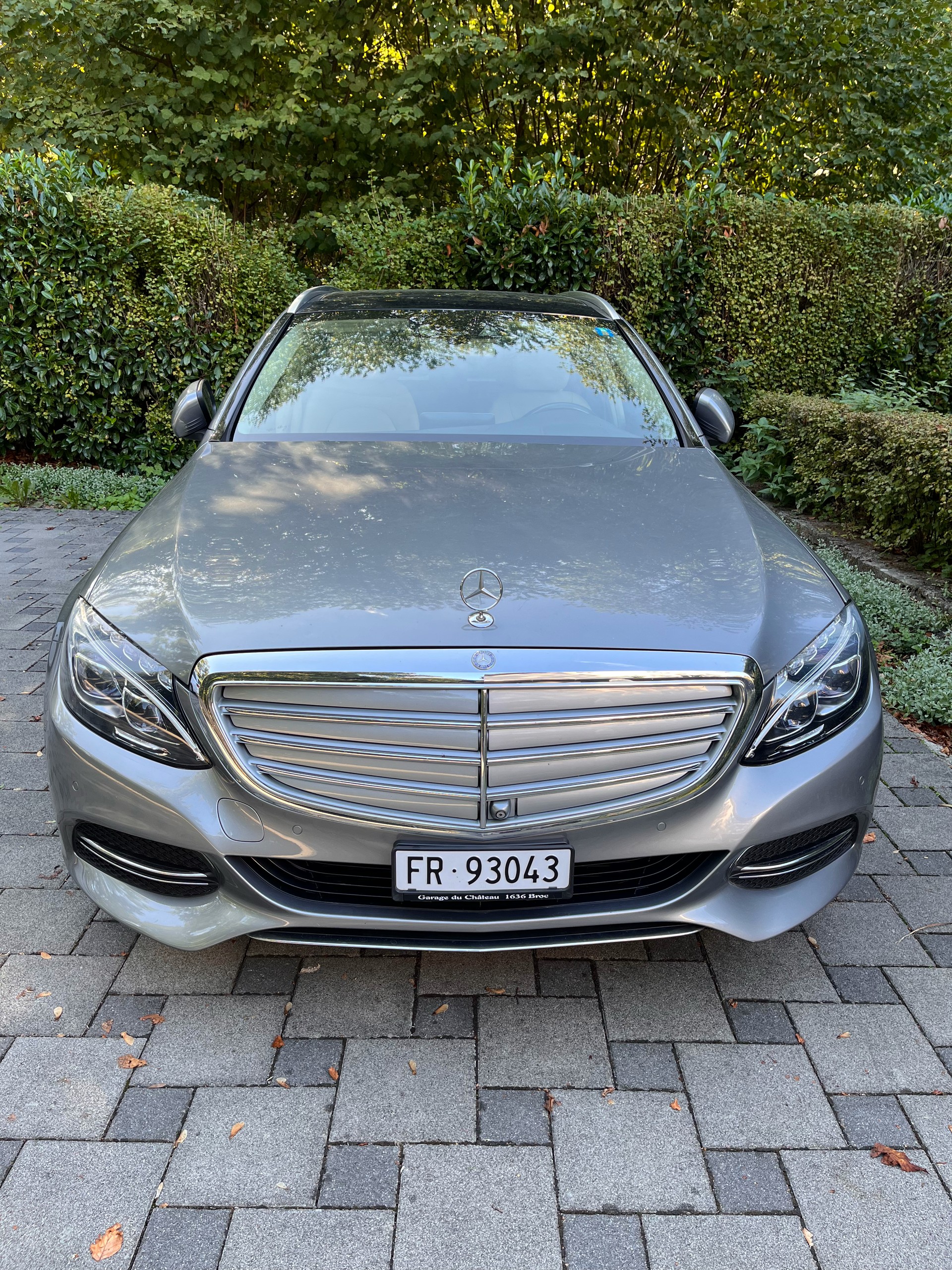 MERCEDES-BENZ C 250 BlueTec Exclusive 4m-image-1
