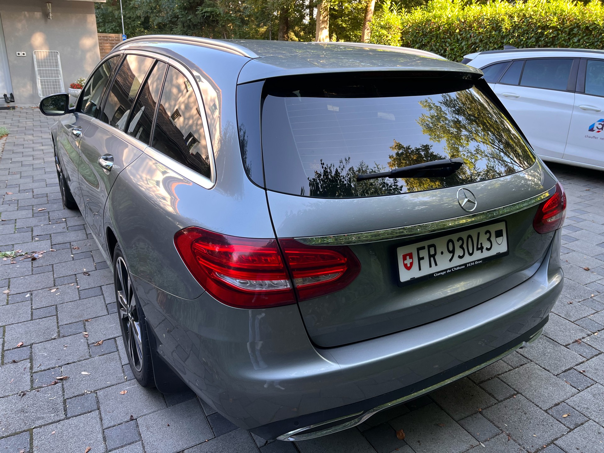 MERCEDES-BENZ C 250 BlueTec Exclusive 4m-image-4