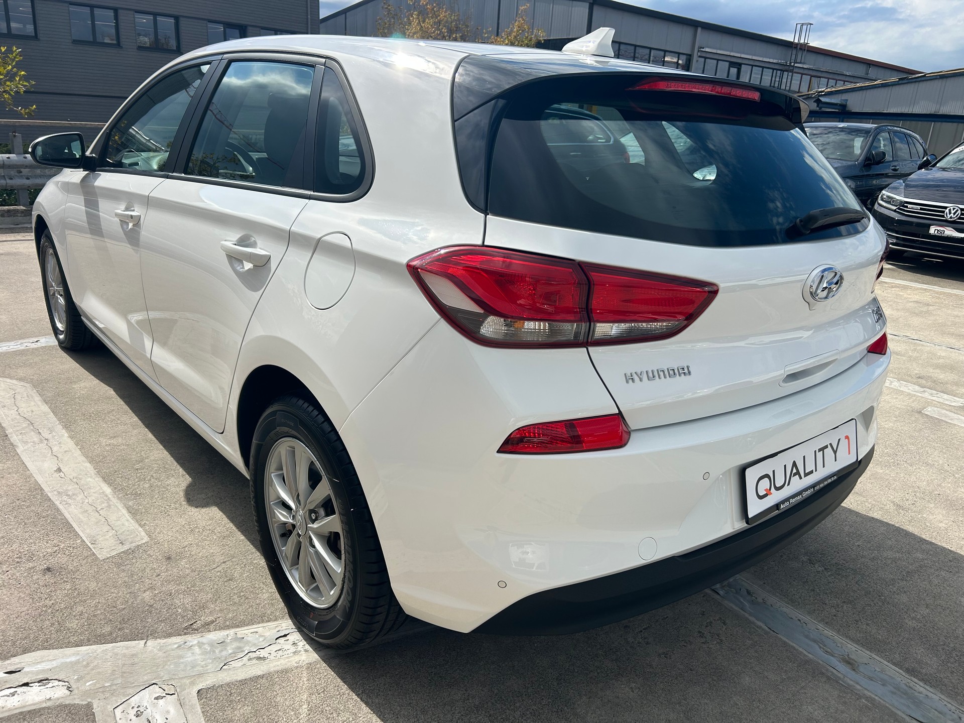 HYUNDAI i30 1.4 T-GDI Origo DCT-showroom-element-2