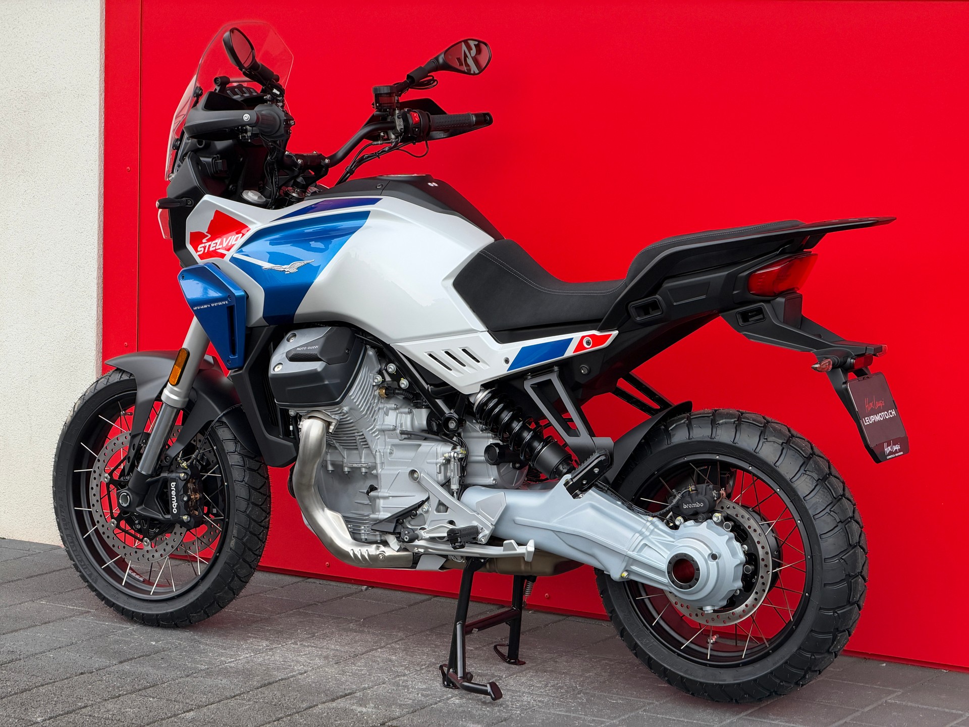 MOTO GUZZI Stelvio 1000 Ducento Tributo E5+-image-4