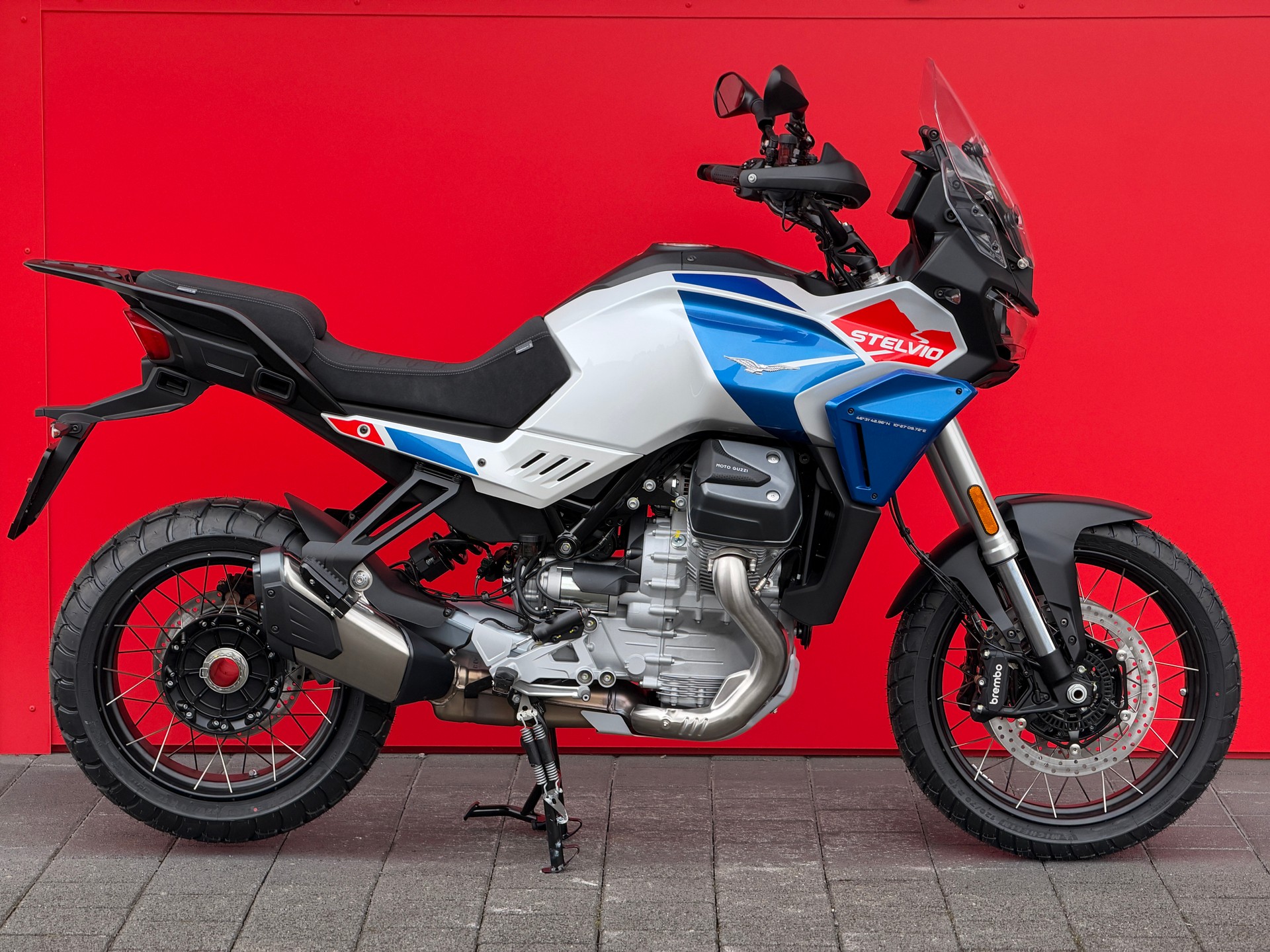 MOTO GUZZI Stelvio 1000 Ducento Tributo E5+-image-0