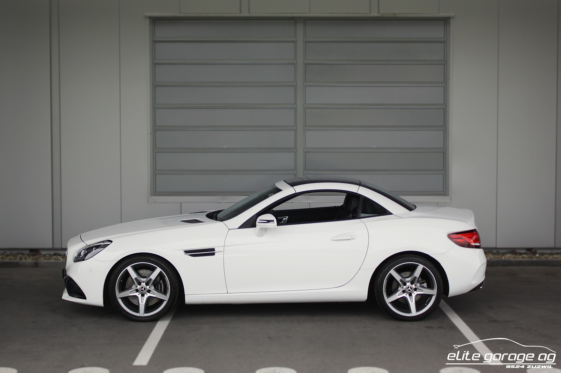 MERCEDES-BENZ SLC 300 AMG Line 9G-Tronic-image-1