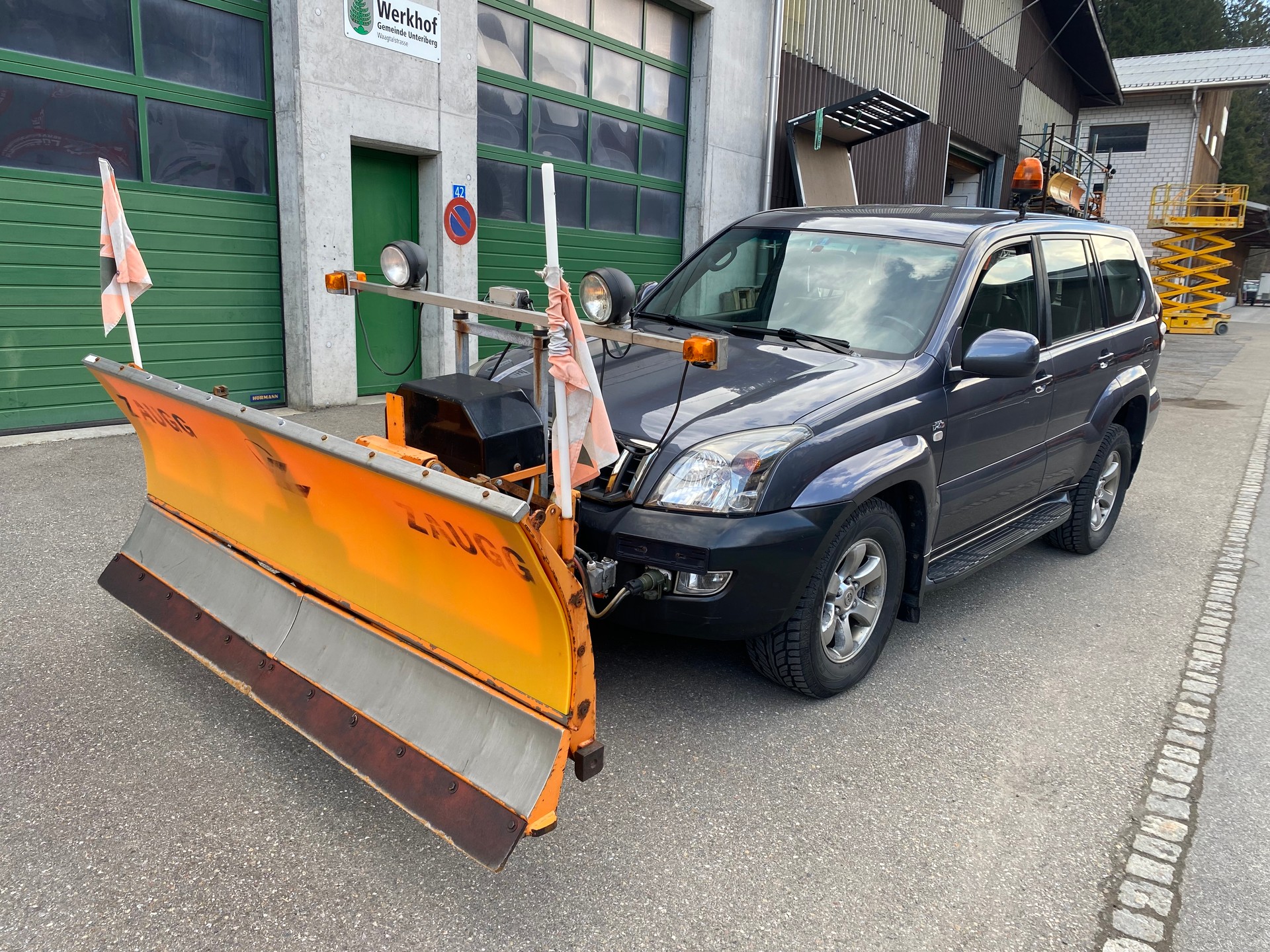 TOYOTA Land Cruiser 3.0 TD Linea Luna-image-1