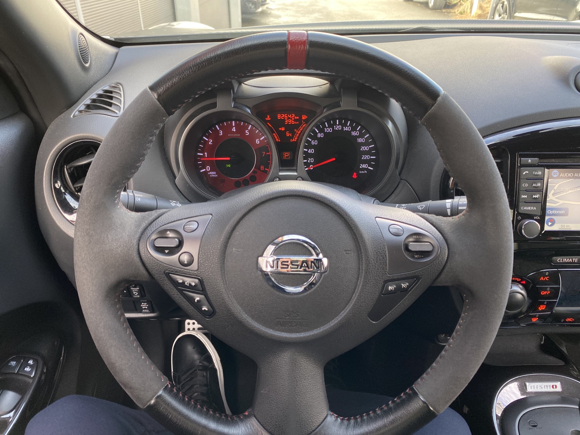 NISSAN Juke 1.6 DIG-T Nismo 4x4 Xtronic M-CVT-image-13