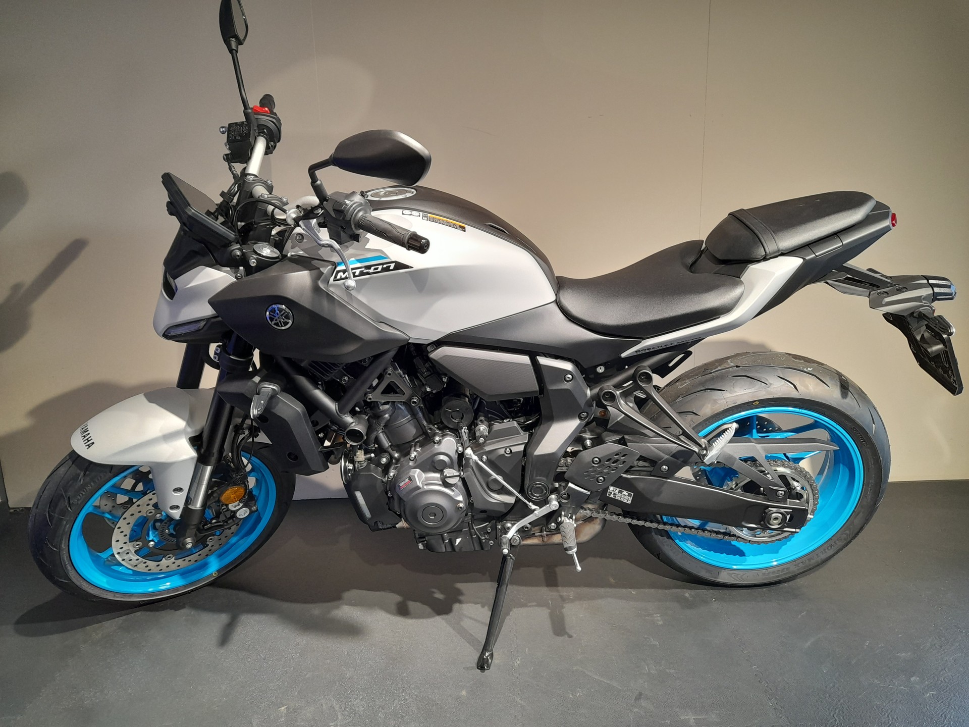 YAMAHA MT-07 (35KW)-image-1