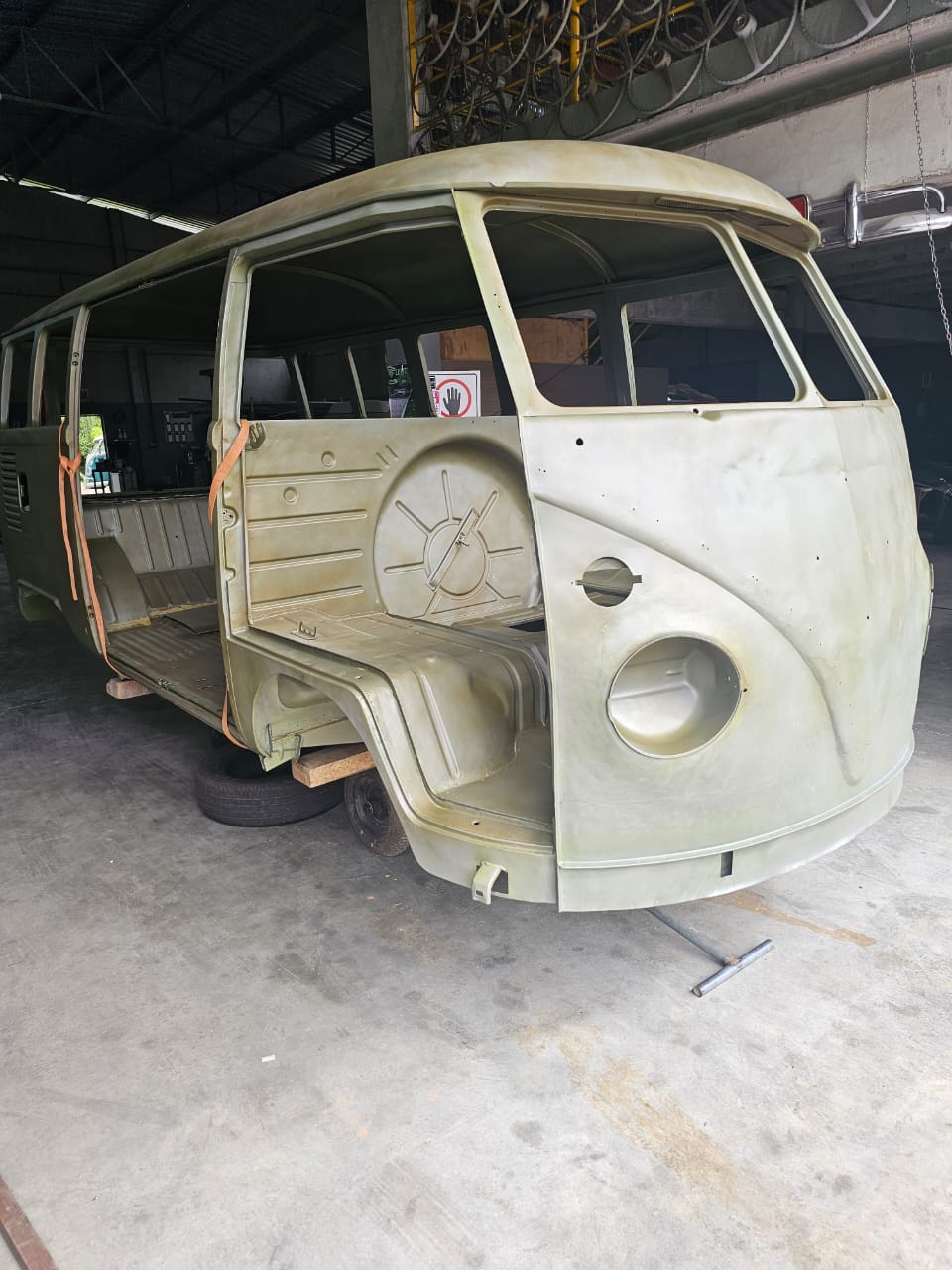 VW T1-image-25