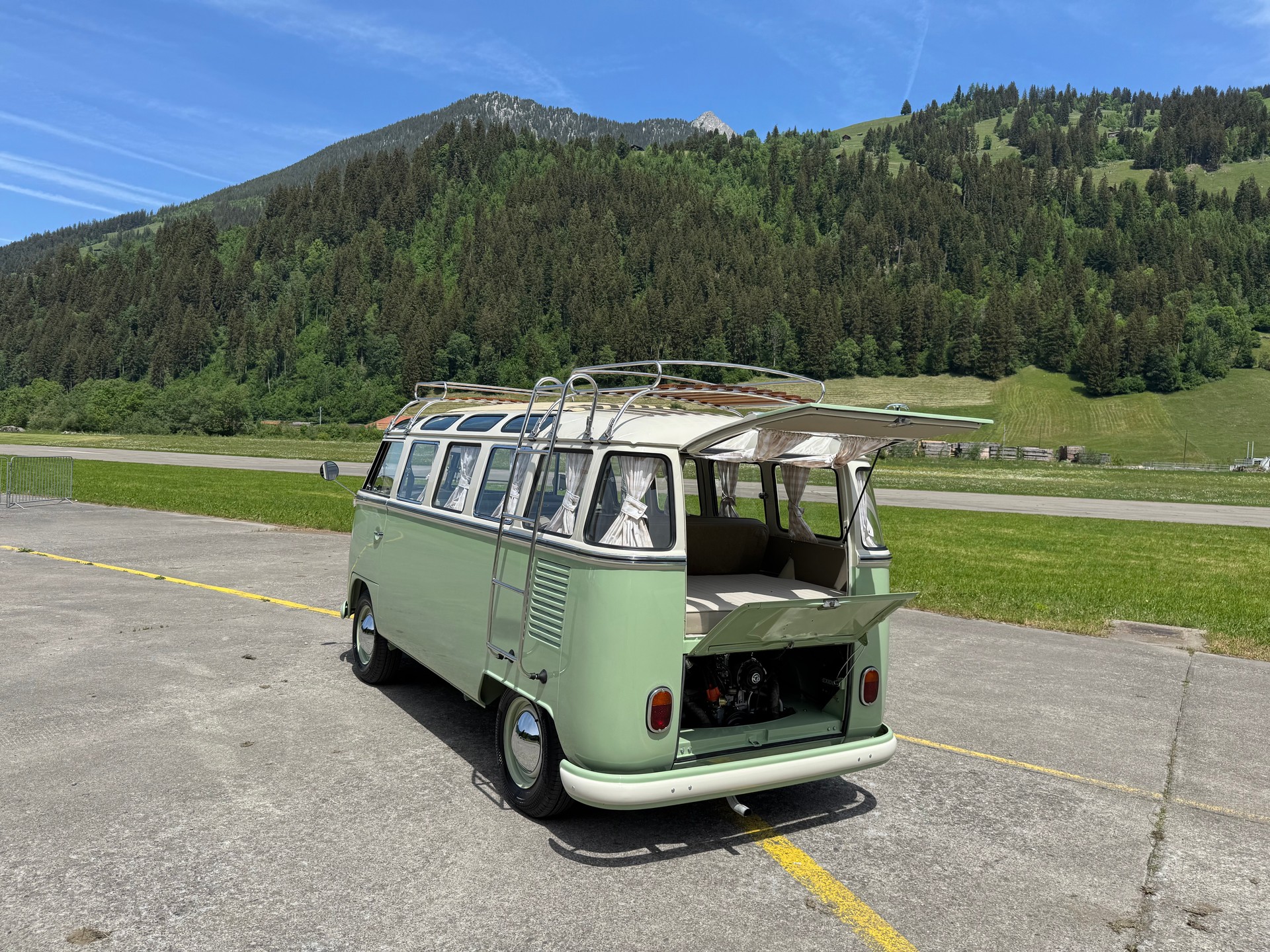 VW T1-image-10