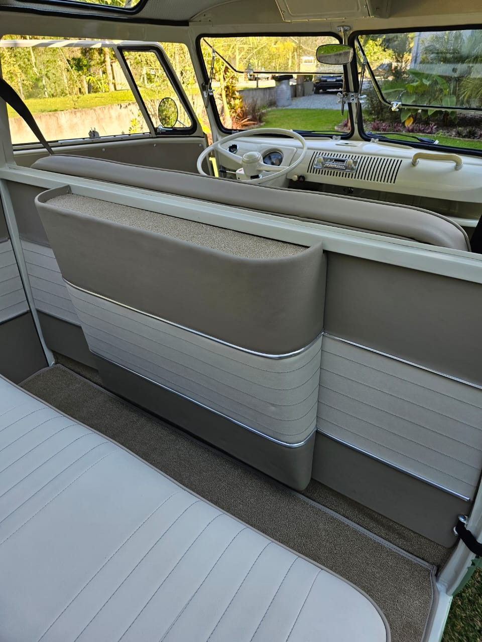 VW T1-image-9