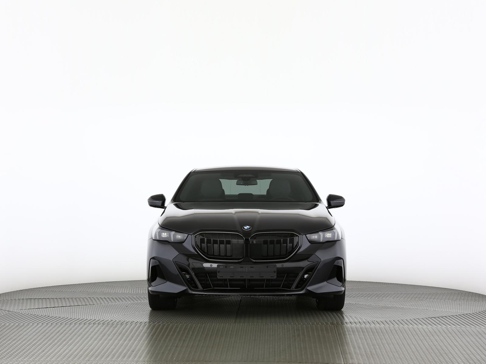 BMW 540 xDrive d 48V M Sport Pro Steptronic-image-4
