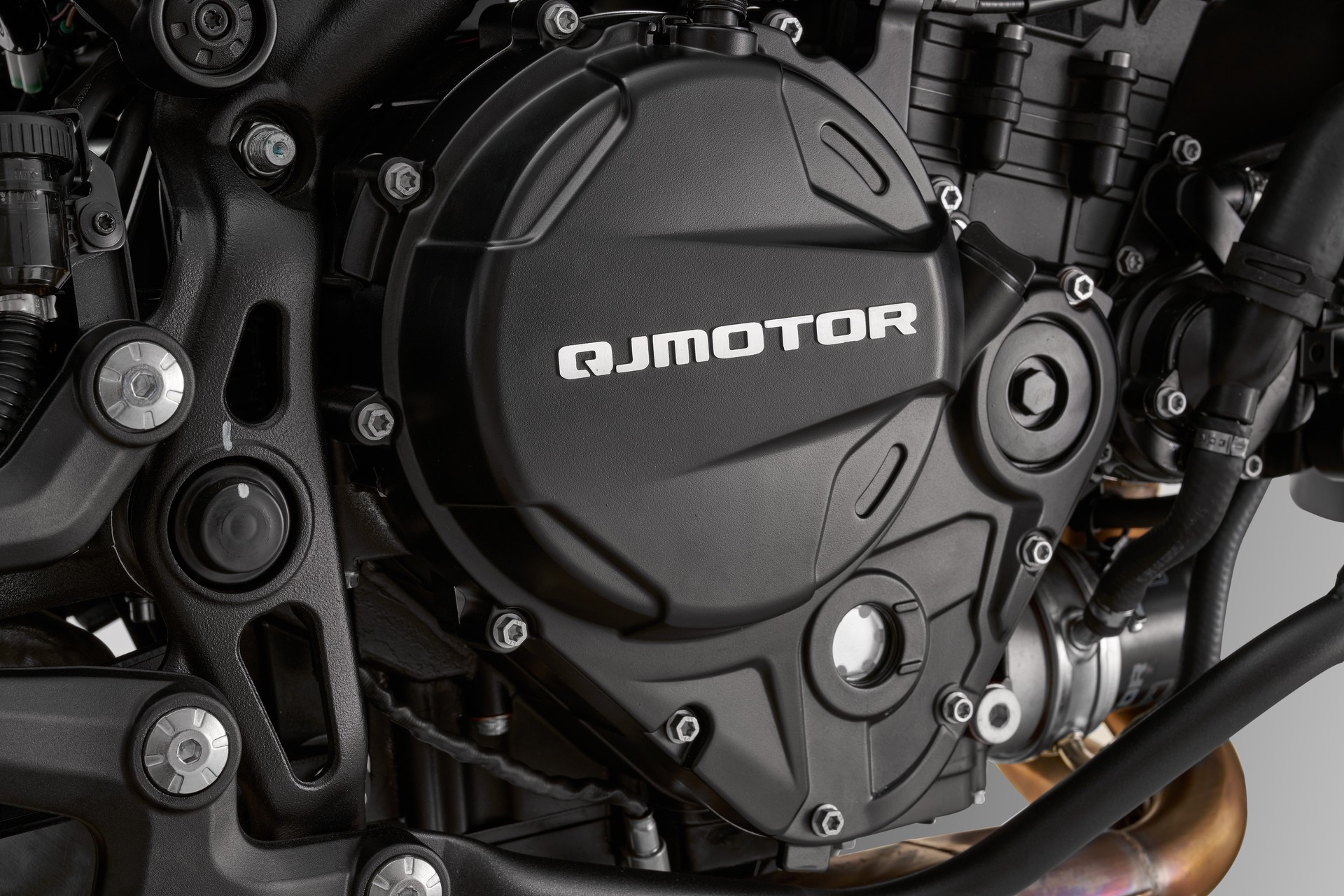 QJ SRT 900 SX-image-10