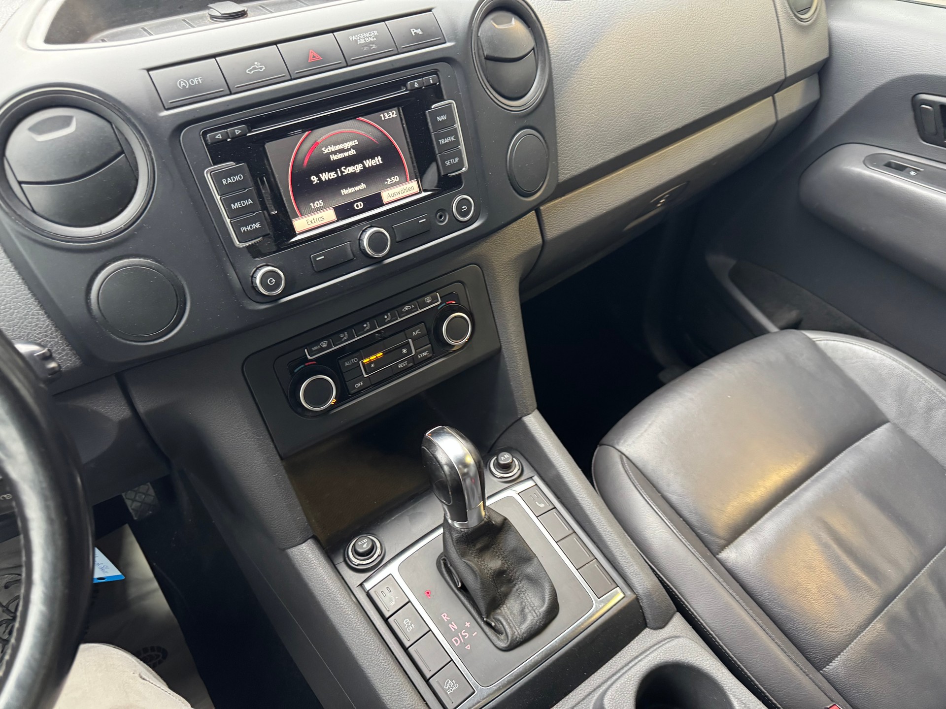 VW Amarok 2.0 BiTDI Highline 4Motion permanent A-image-12