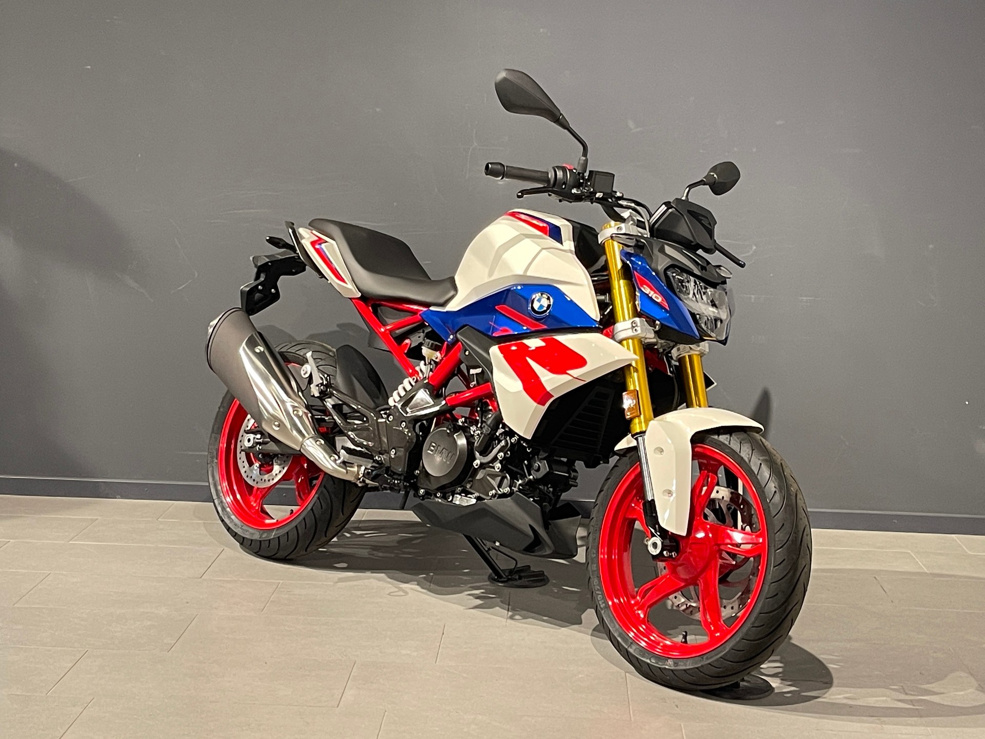 BMW G 310 R-image-1