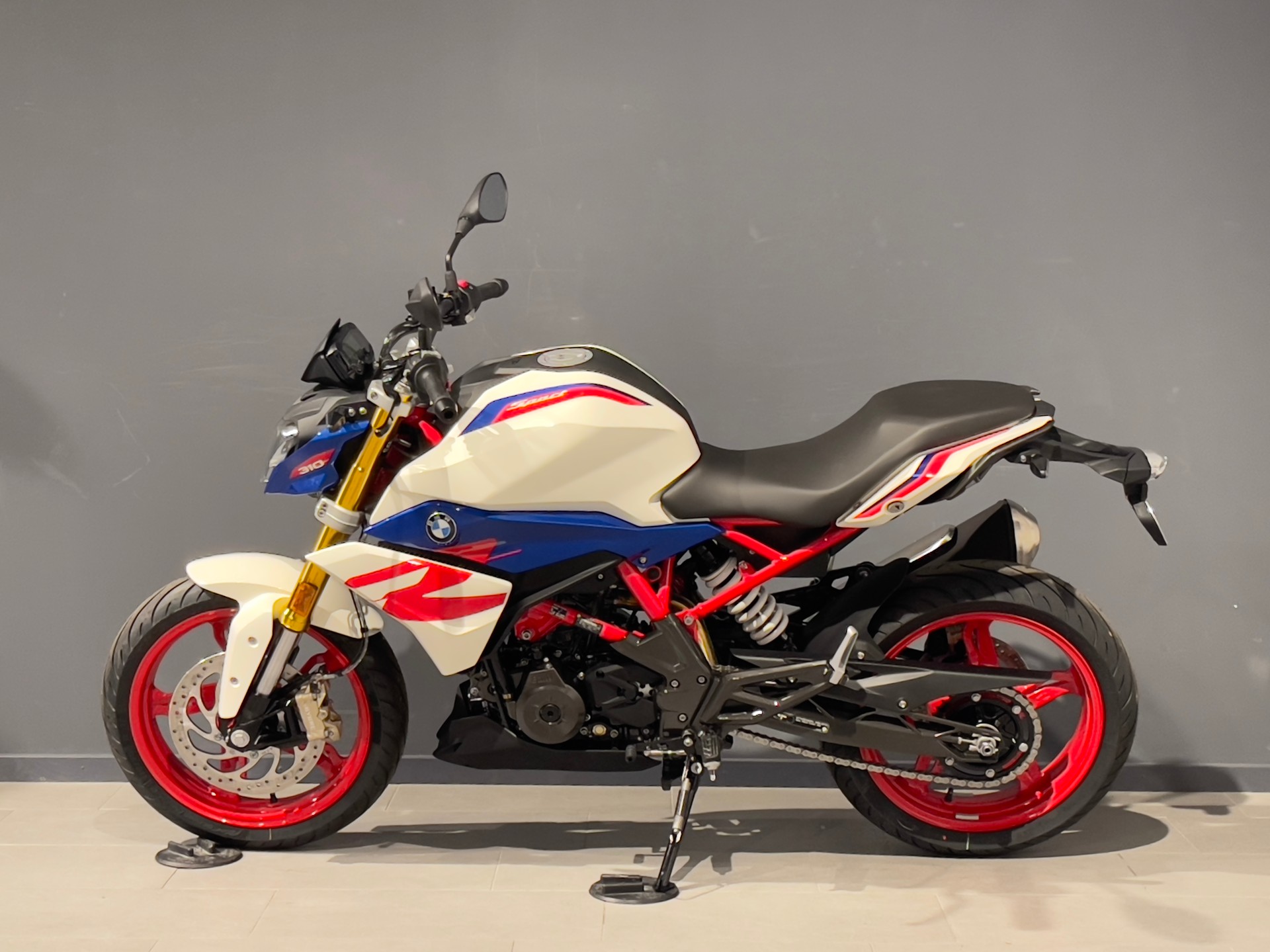 BMW G 310 R-image-3