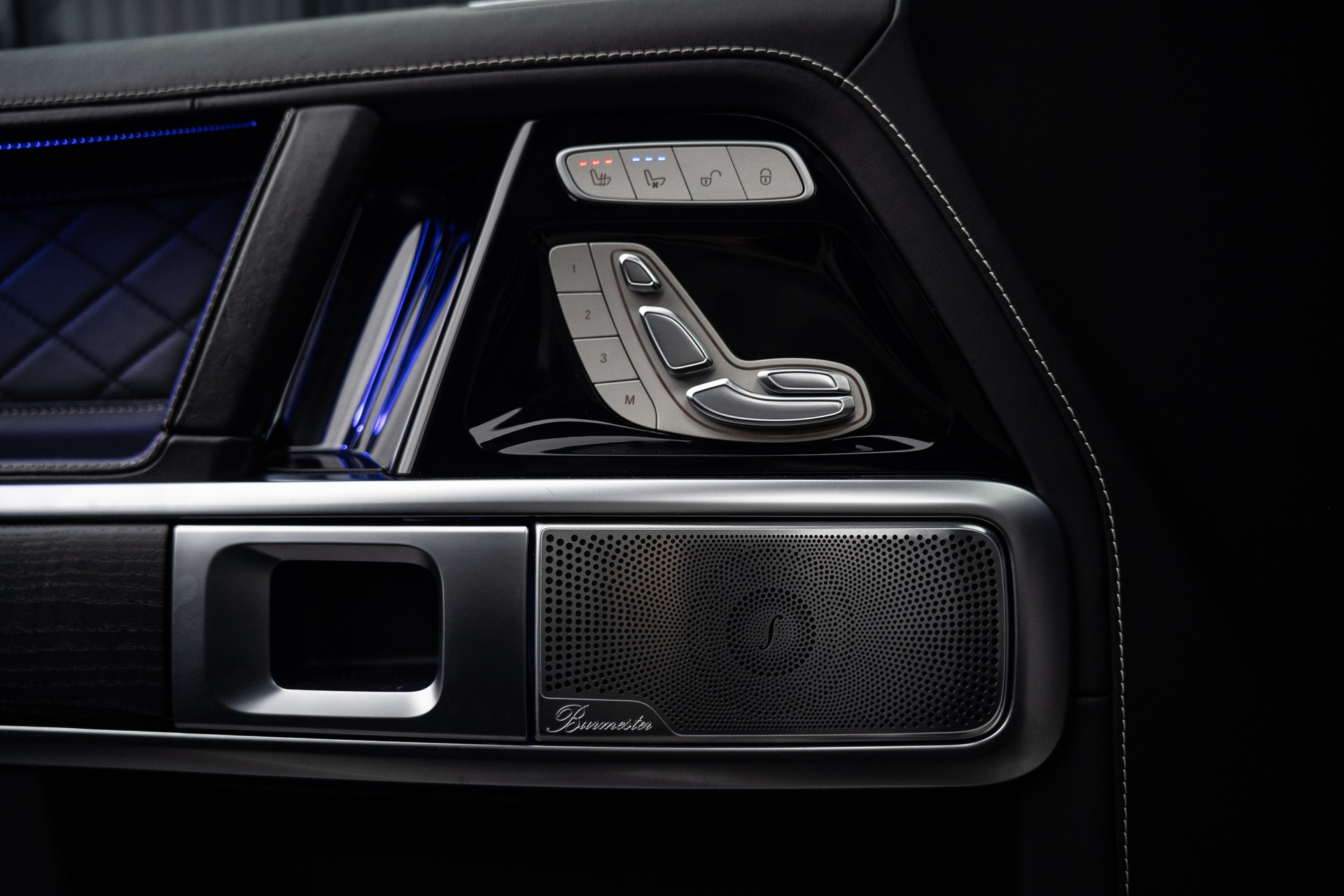 MERCEDES-BENZ G 400 d AMG Line 9G-Tronic-image-8