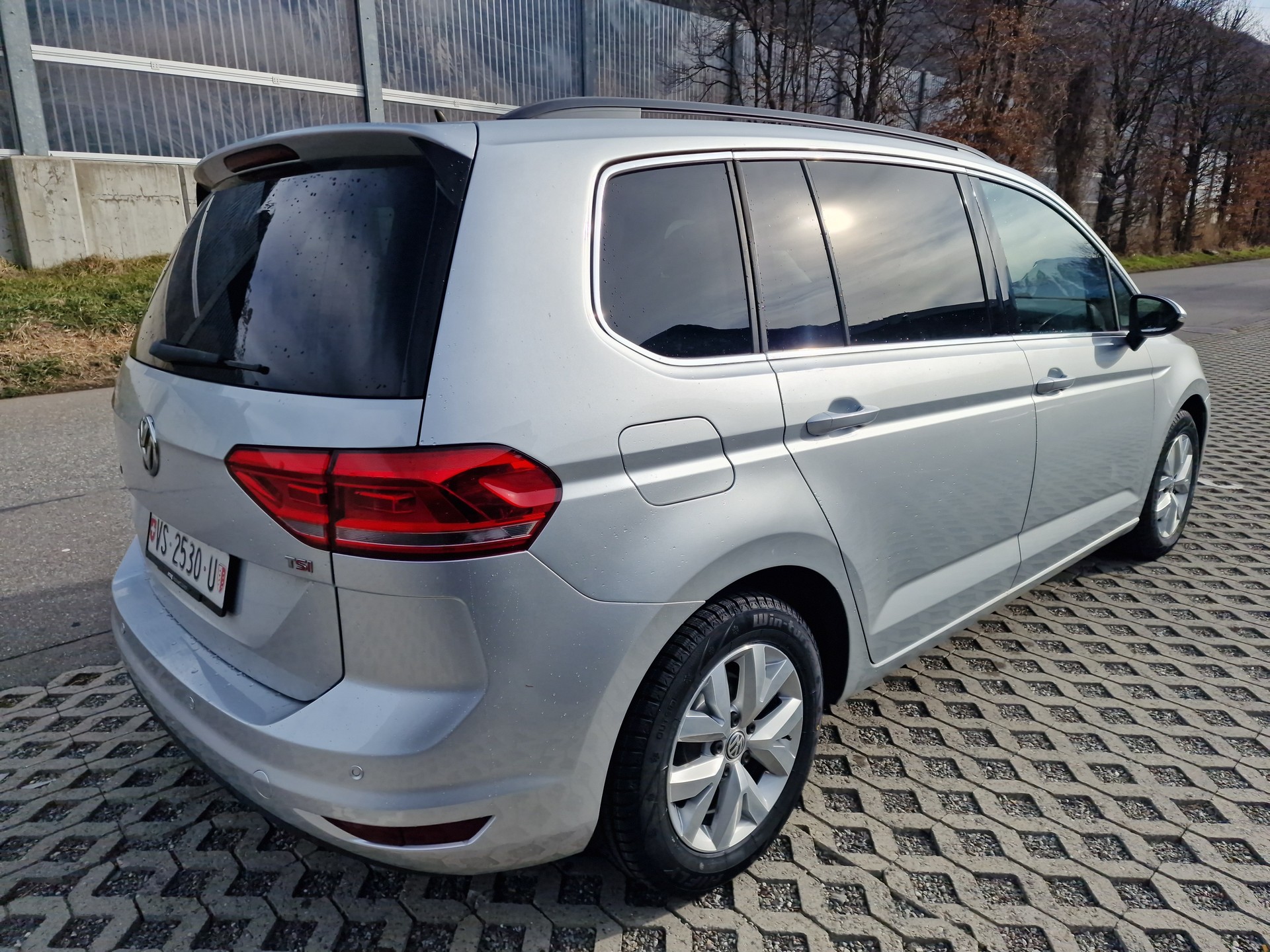 VW Touran 1.4 TSI BlueMotion Technology Comfortline DSG-image-4