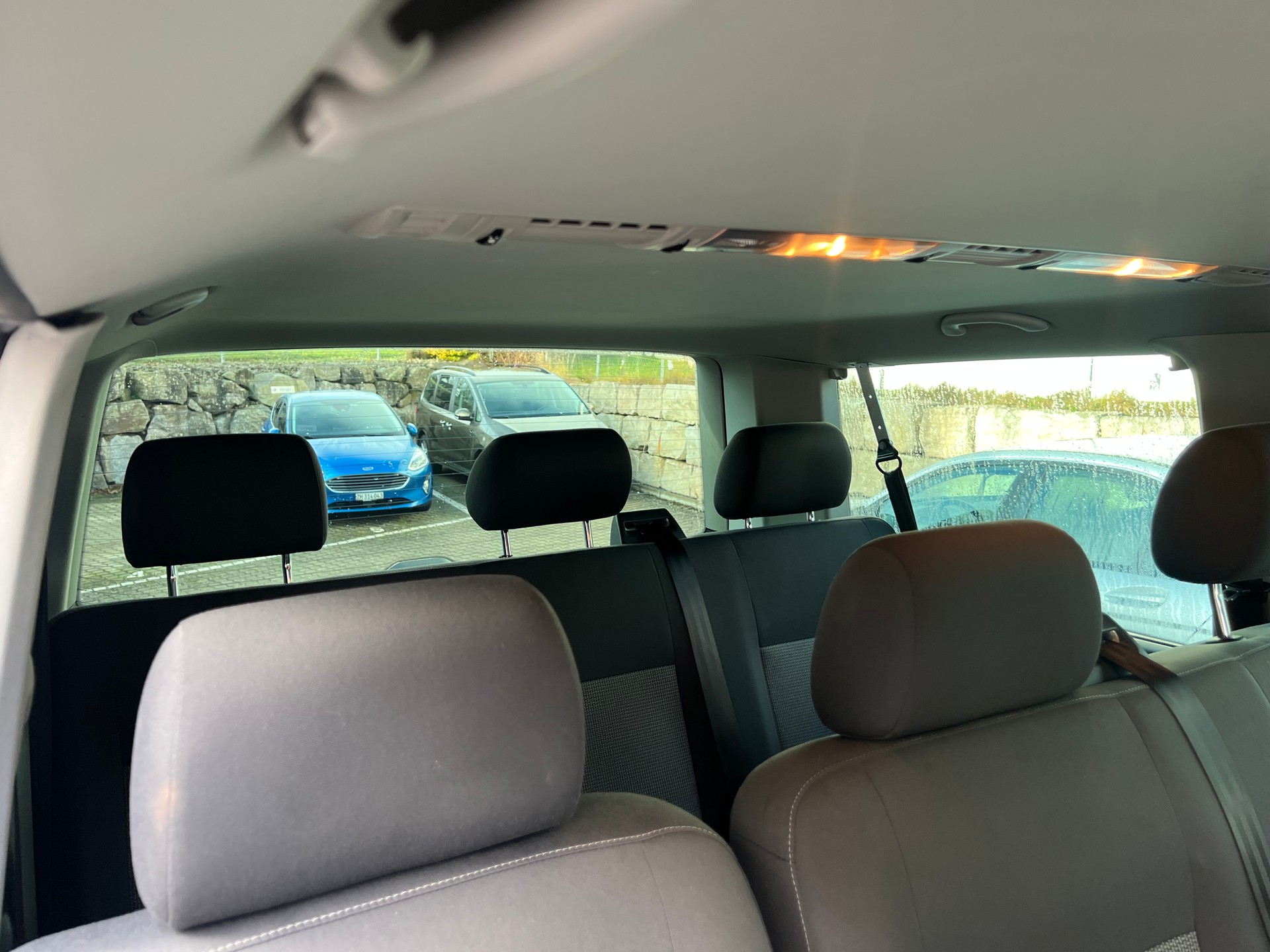 VW T5 Caravelle Comfortline 2.0 TDI CR 4Motion DSG-image-8