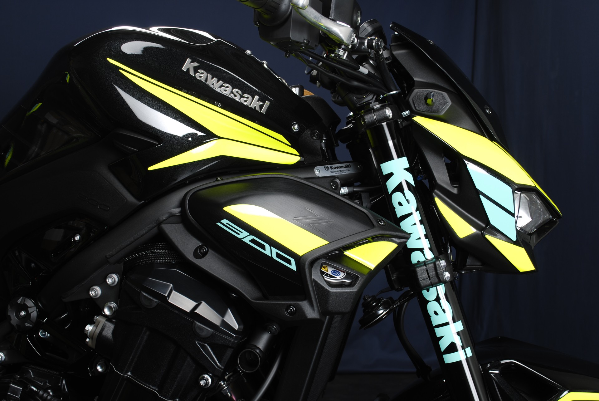 KAWASAKI Z 900 (35kW) -Teilfoliert-image-4