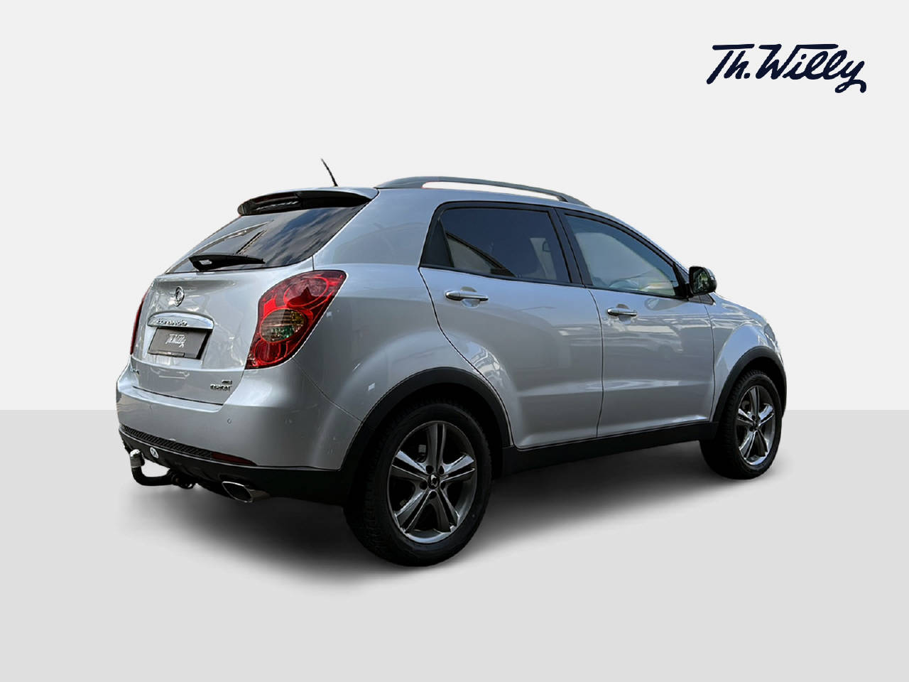 KGM-SsangYong Korando 2.0 e-XDi Sapphire 4WD-image-4