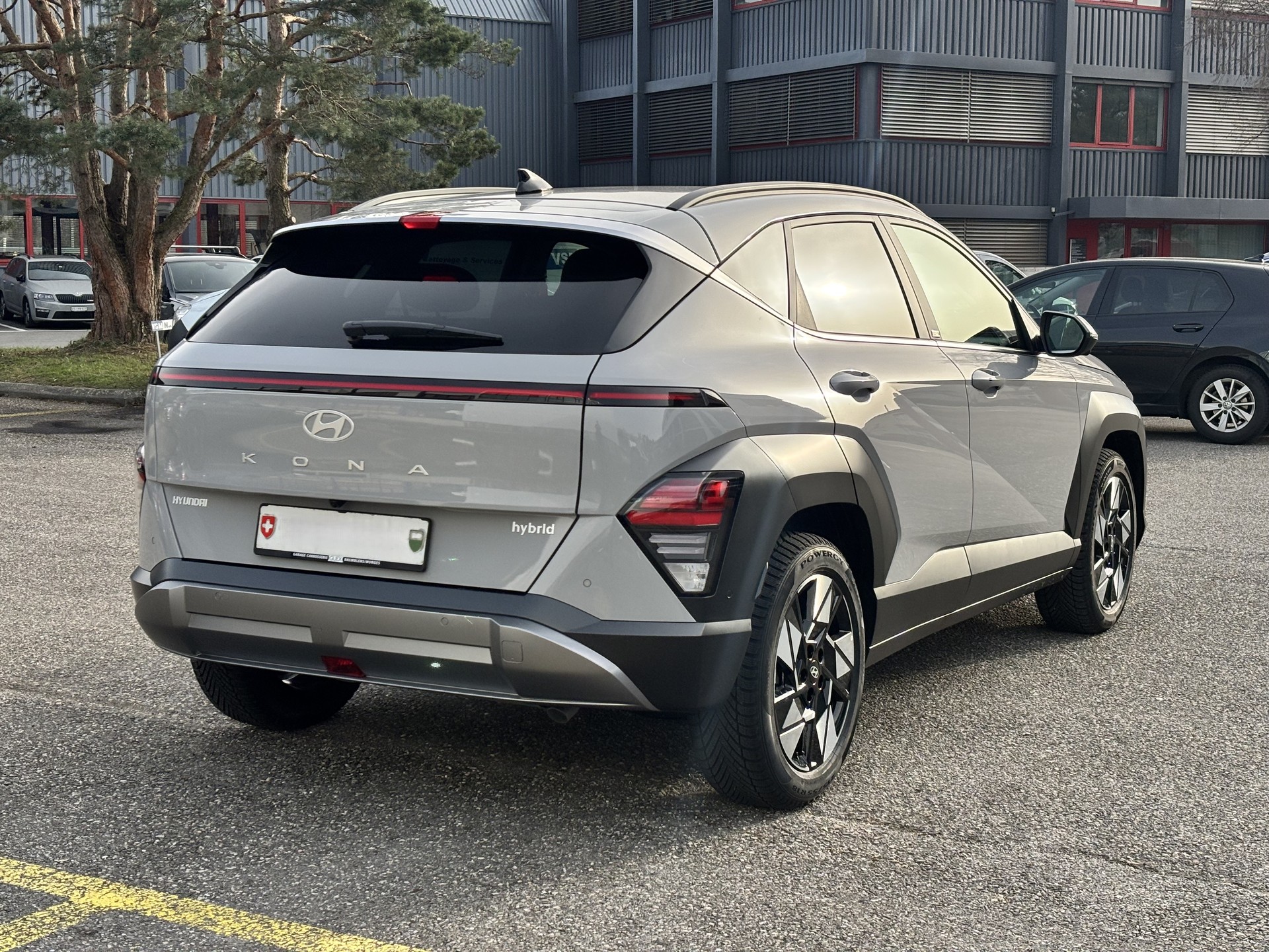 HYUNDAI Kona 1.6 GDi HEV Amplia DCT-image-4