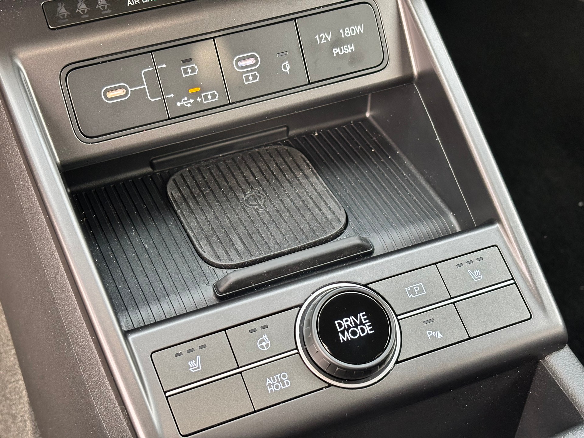 HYUNDAI Kona 1.6 GDi HEV Amplia DCT-image-14