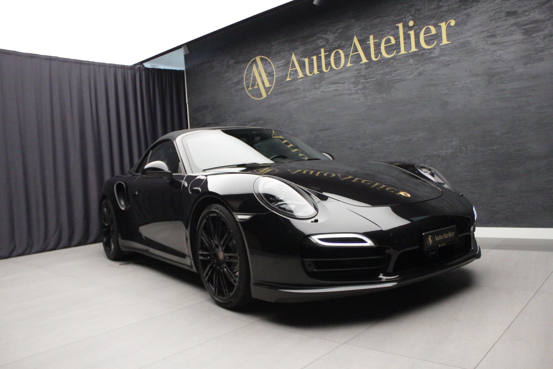 PORSCHE 911 Turbo Cabrio PDK