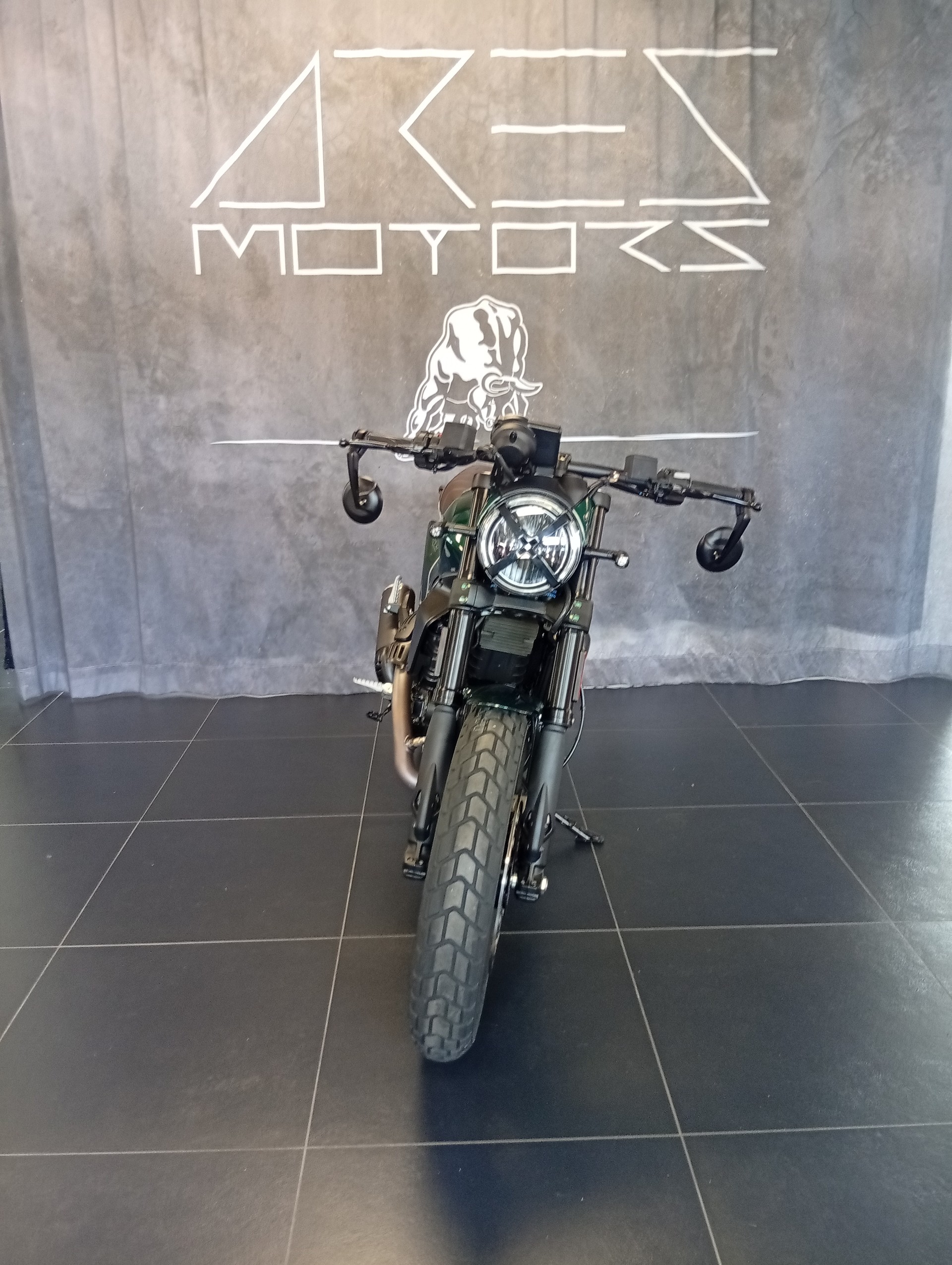 DUCATI SCRAMBLER NIGHTSHIFT-image-2
