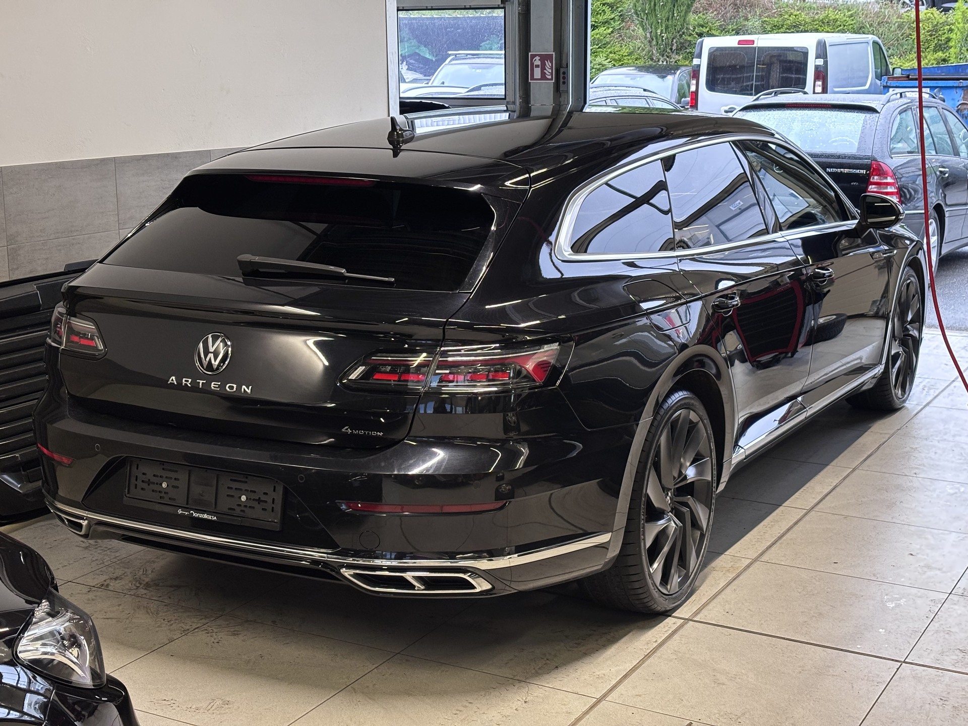 VW Arteon SB 2.0 TDI R-Line 4Motion DSG-showroom-element-3