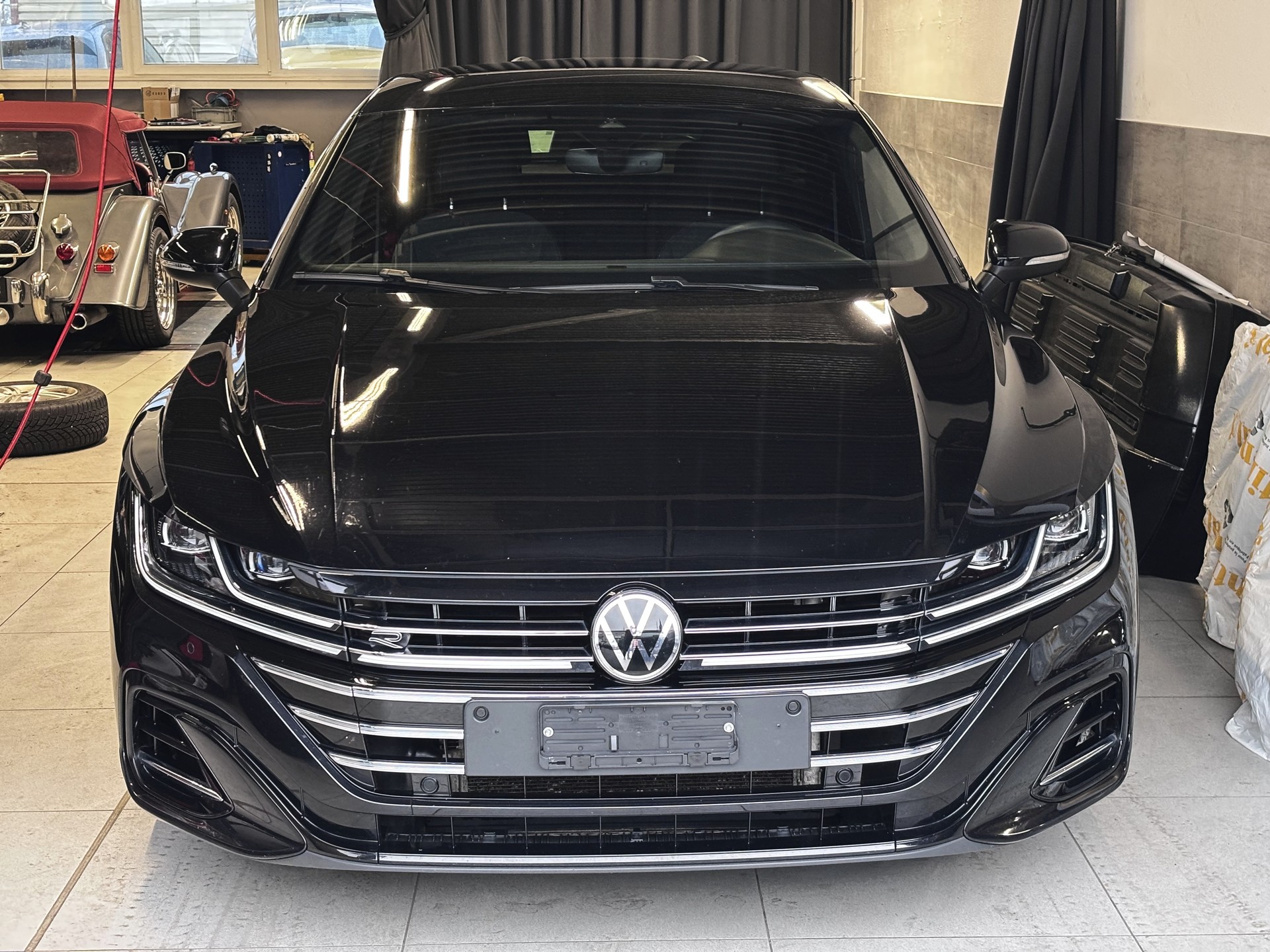 VW Arteon SB 2.0 TDI R-Line 4Motion DSG-showroom-element-1