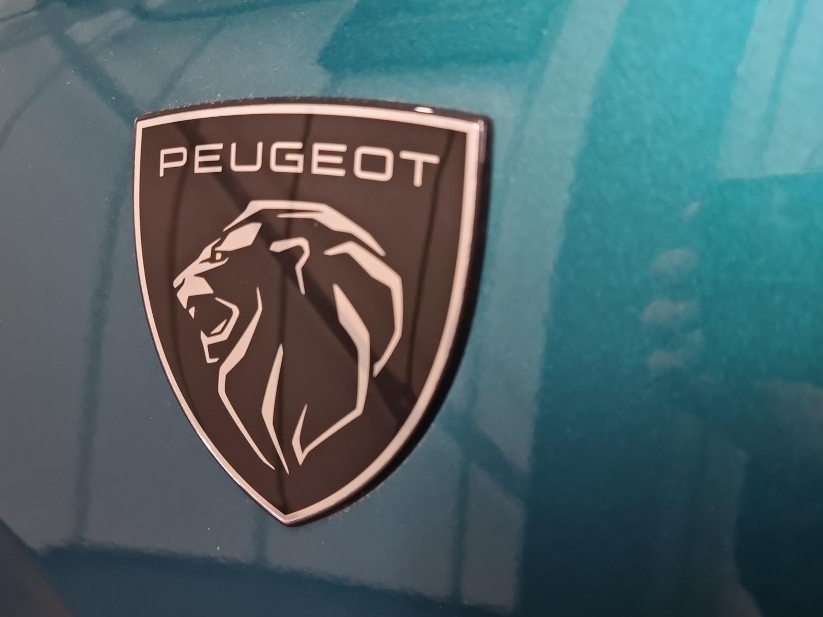 PEUGEOT 308 1.6 PHEV 195 GT-image-13