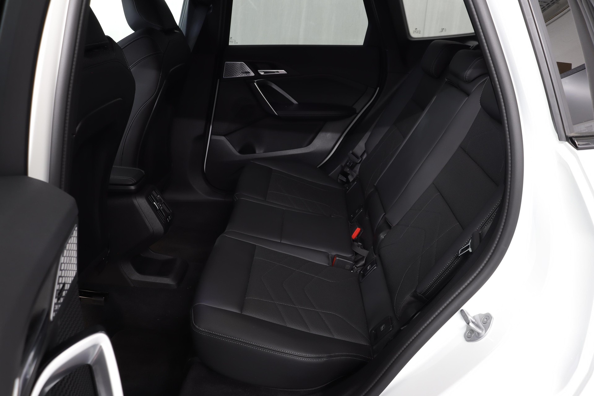 BMW X1 23i xDrive paddles-image-6