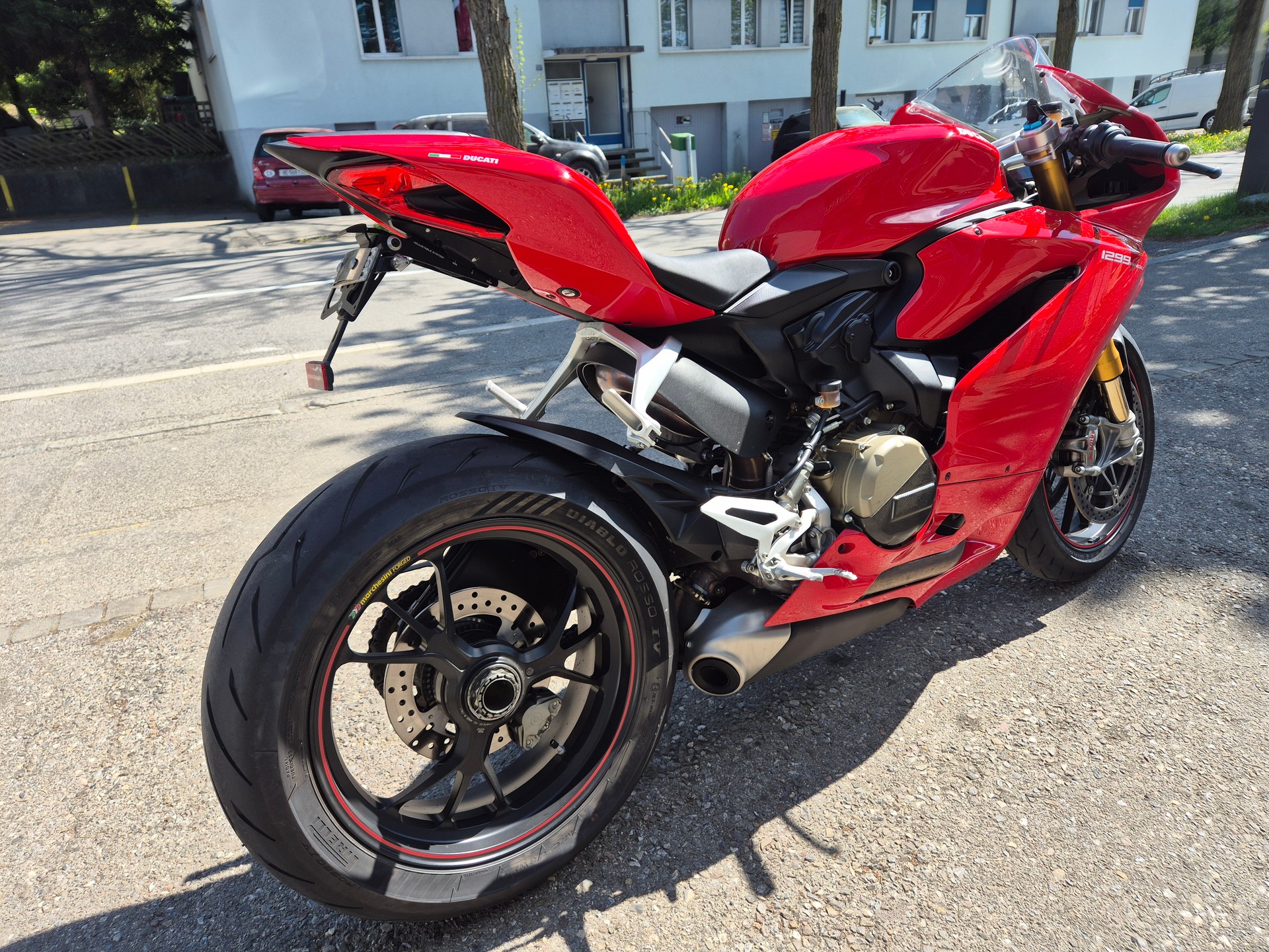 DUCATI 1299 Panigale S-image-4