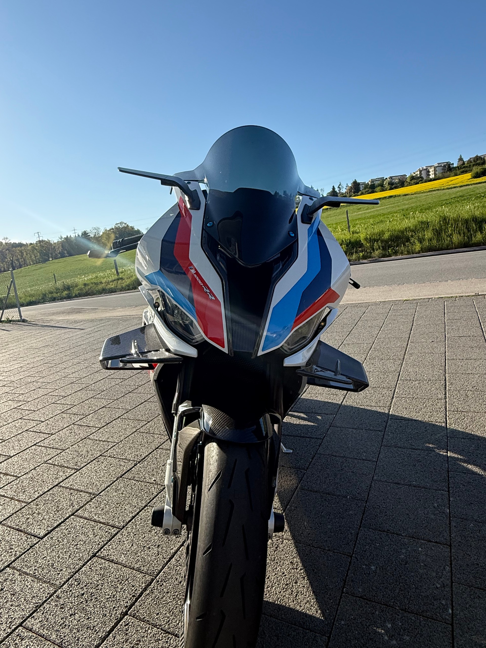 BMW M 1000 RR-image-6
