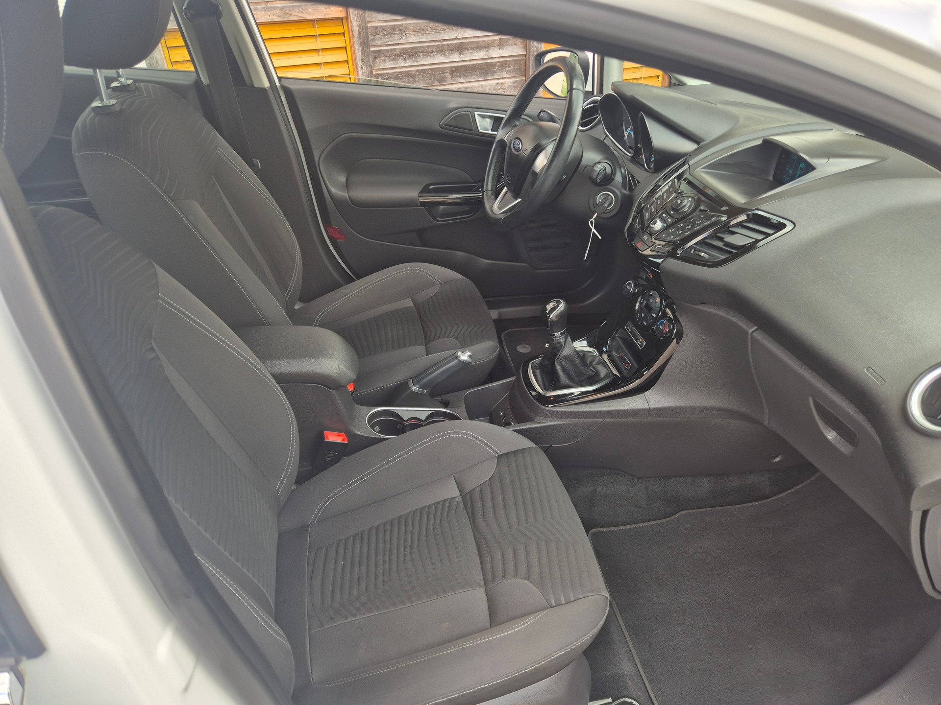 FORD Fiesta 1.0 SCTi Titanium X-image-21